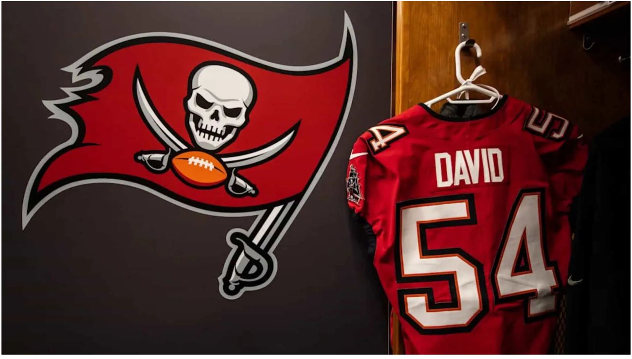 Lavonte David Retires After 14 Seasons with the Tampa Bay Buccaneers as Hall of Fame Buzz Begins
